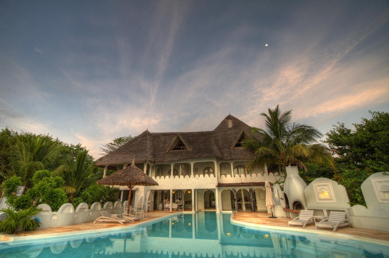 Msambweni Beach House Villa Bagian luar foto
