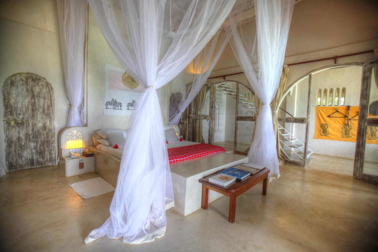 Msambweni Beach House Villa Bagian luar foto
