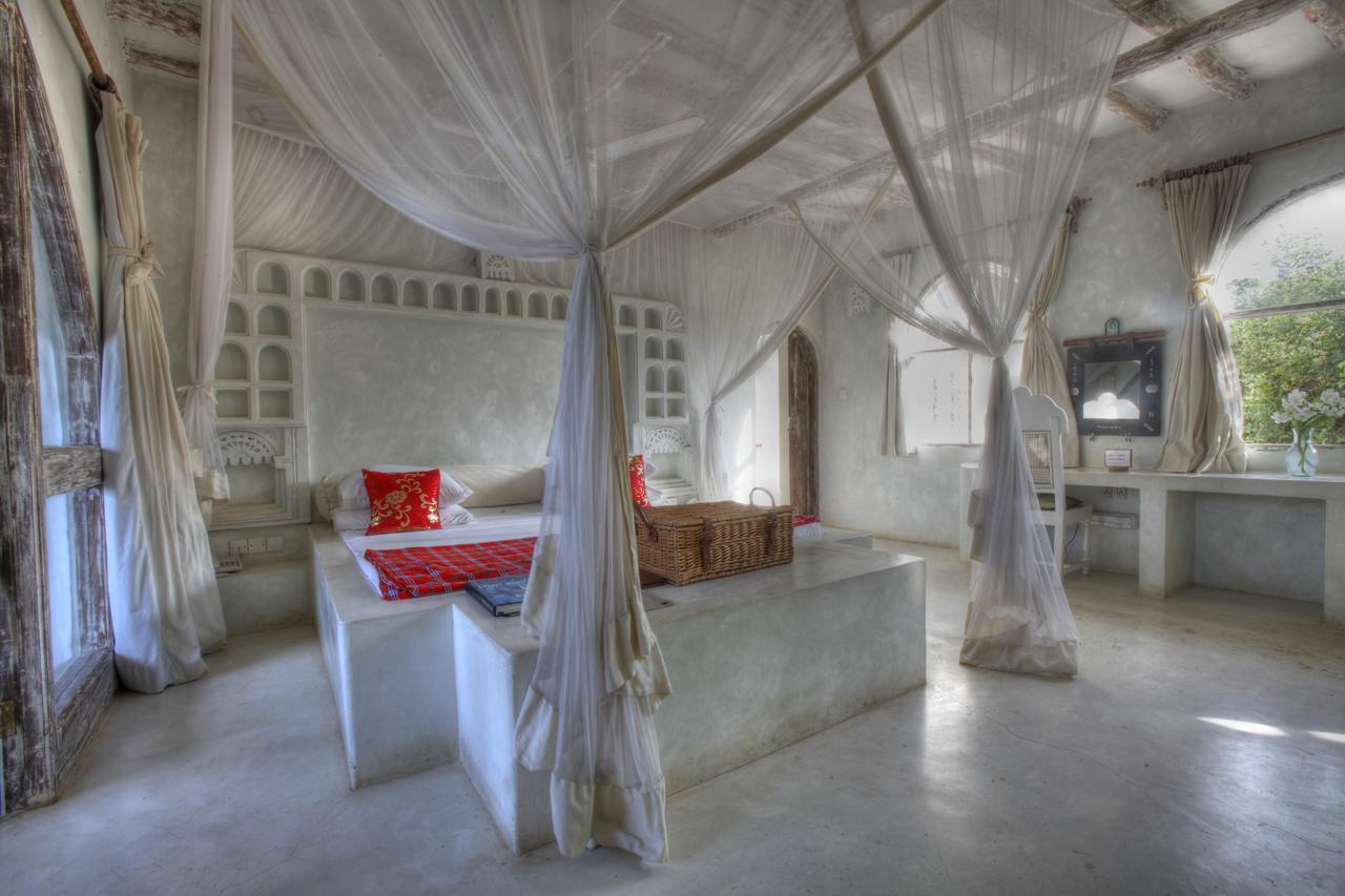 Msambweni Beach House Villa Bagian luar foto