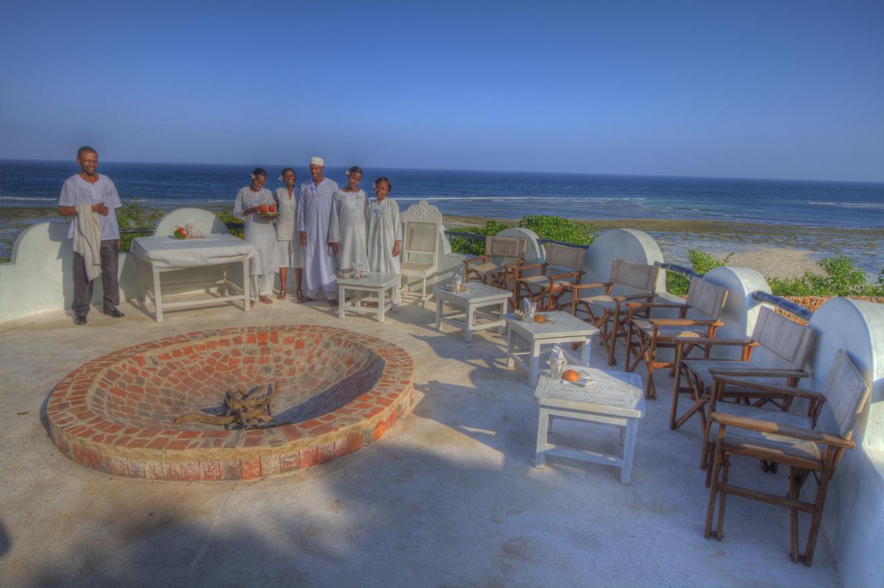 Msambweni Beach House Villa Bagian luar foto