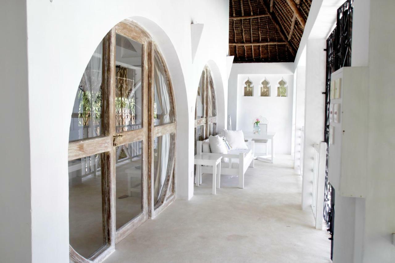 Msambweni Beach House Villa Bagian luar foto
