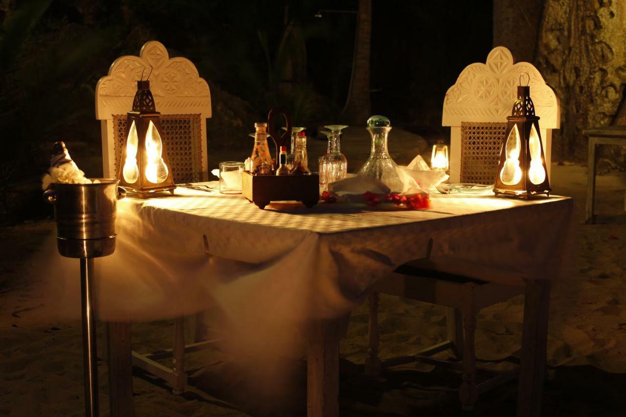 Msambweni Beach House Villa Bagian luar foto