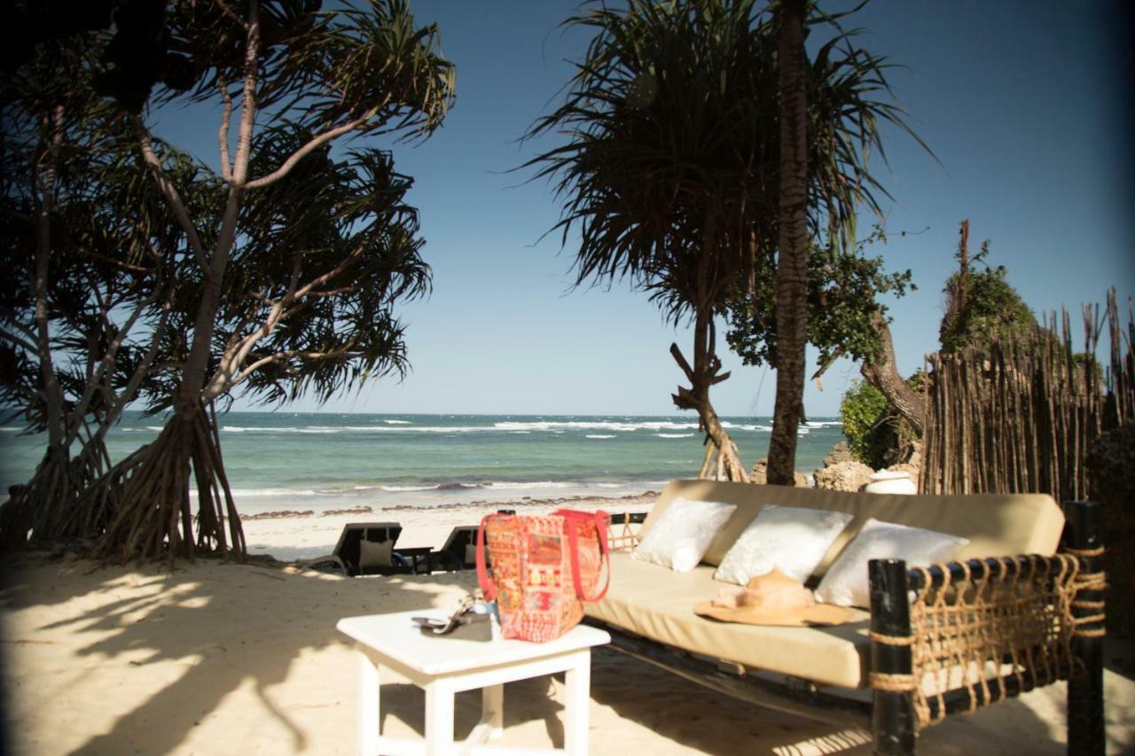 Msambweni Beach House Villa Bagian luar foto