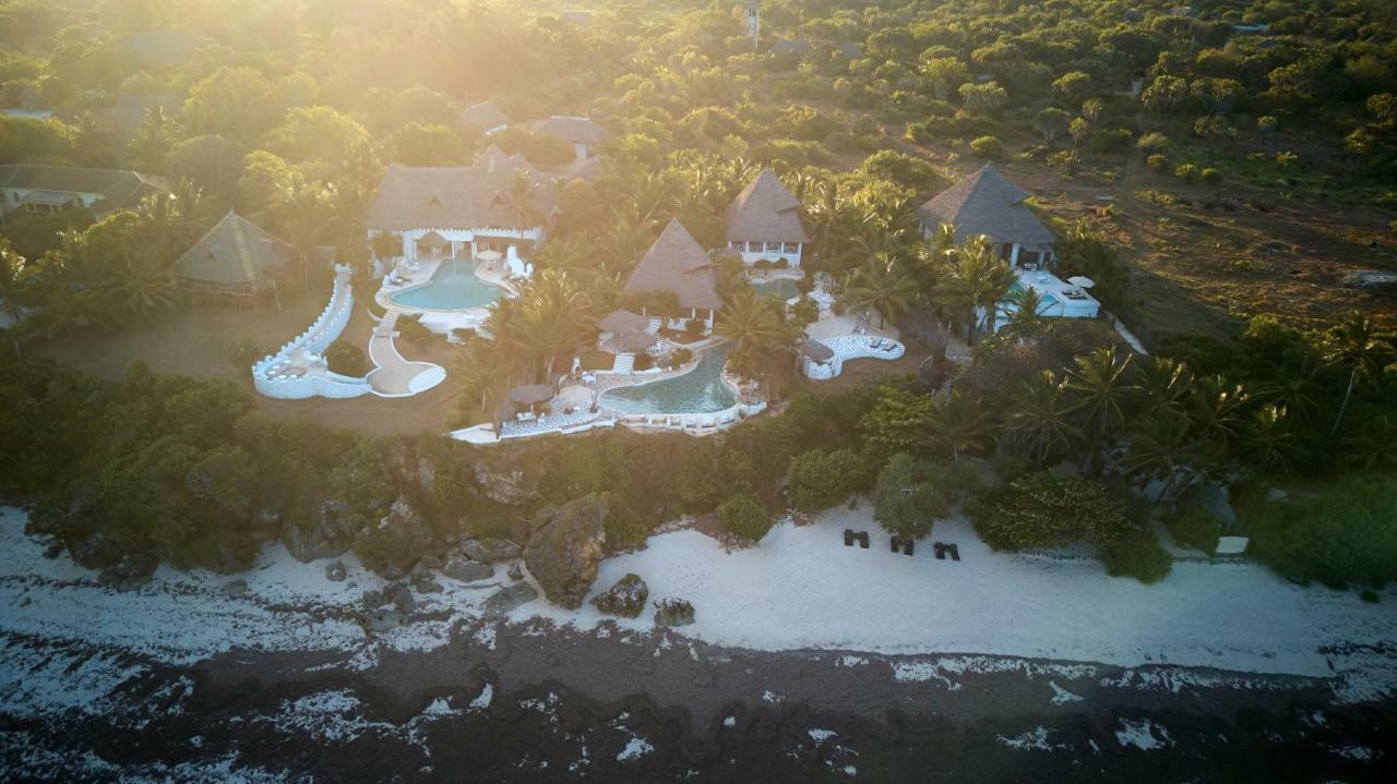 Msambweni Beach House Villa Bagian luar foto
