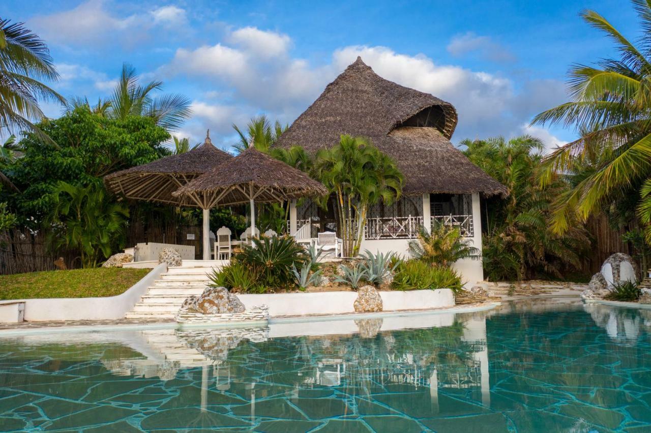 Msambweni Beach House Villa Bagian luar foto